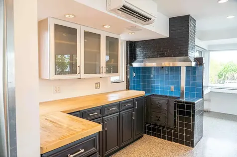 2200 NE 26th Street Wilton Manors FL 33305