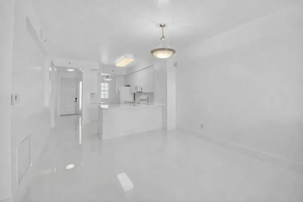 22703 Camino Del Mar Boca Raton FL 33433