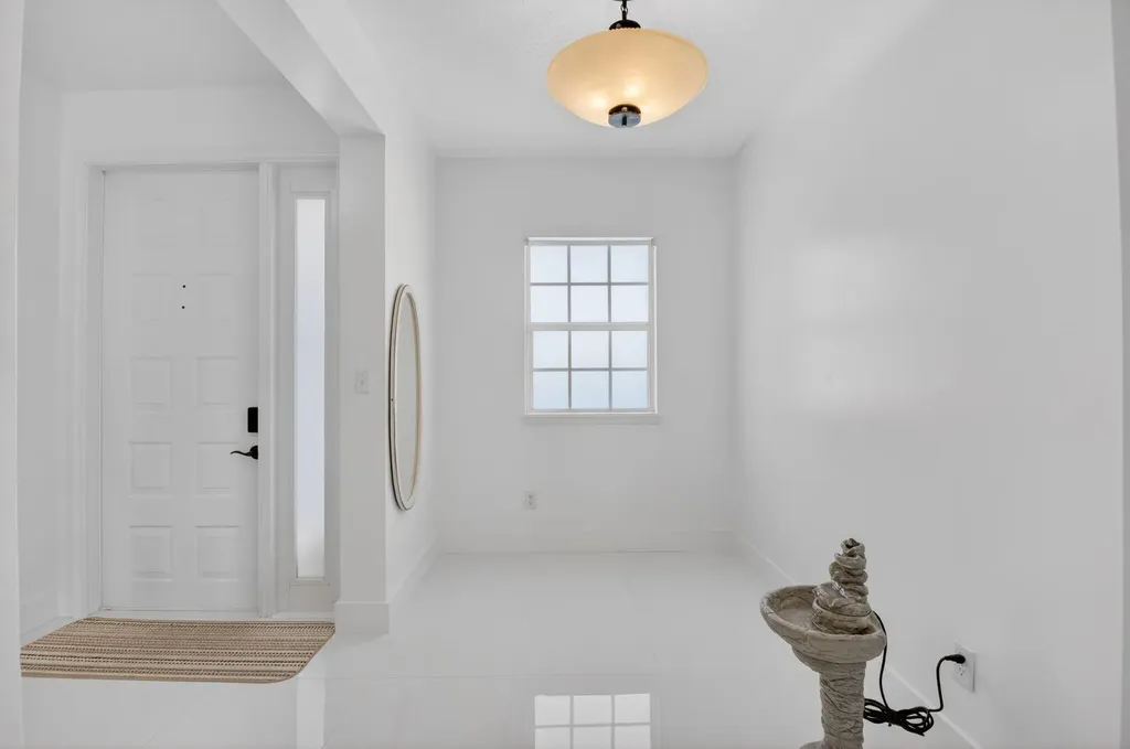 22703 Camino Del Mar Boca Raton FL 33433
