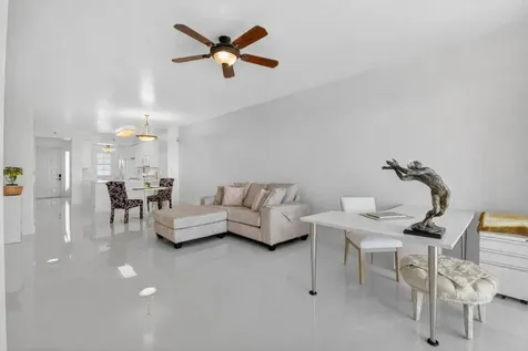 22703 Camino Del Mar Boca Raton FL 33433
