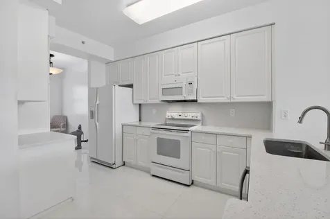 22703 Camino Del Mar Boca Raton FL 33433