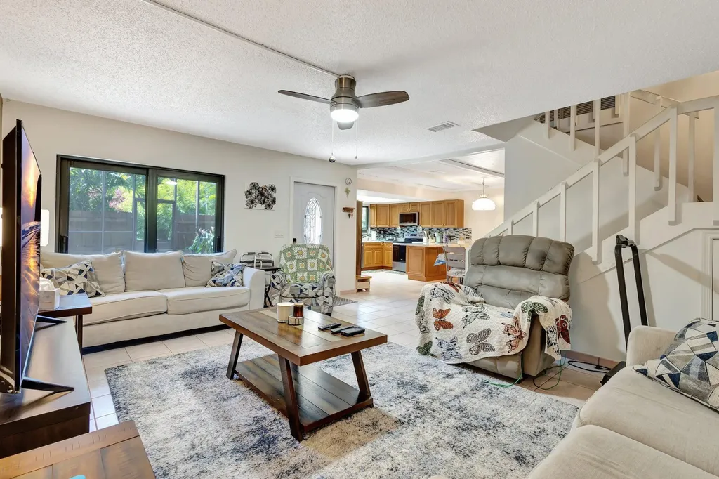 2936 Kirk Road Lake Worth Beach FL 33461