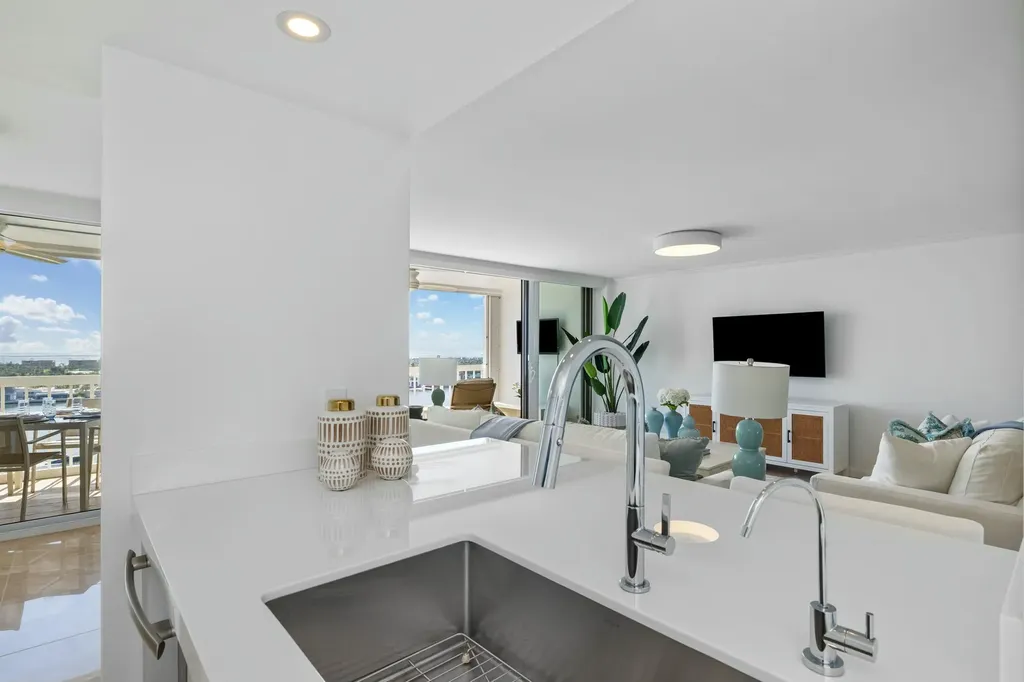 400 N Flagler Drive West Palm Beach FL 33401