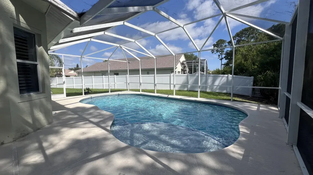 104 NW Pleasant Grove Way Port St Lucie FL 34986