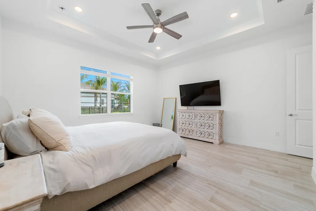 12305 Frontline Lane Palm Beach Gardens FL 33412