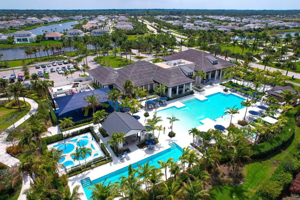 12305 Frontline Lane Palm Beach Gardens FL 33412