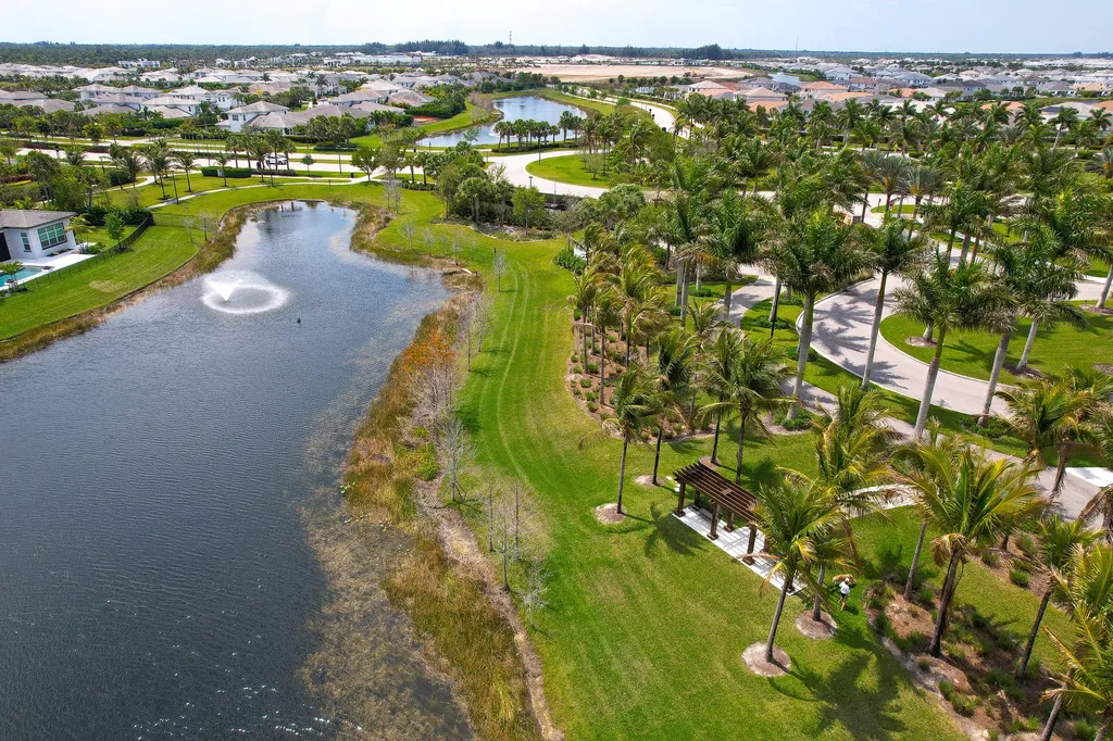 12305 Frontline Lane Palm Beach Gardens FL 33412