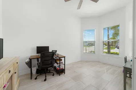 12305 Frontline Lane Palm Beach Gardens FL 33412