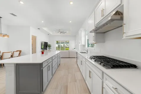12305 Frontline Lane Palm Beach Gardens FL 33412