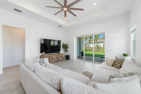 12305 Frontline Lane Palm Beach Gardens FL 33412