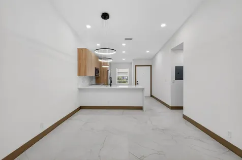 8901 Windtree Street Boca Raton FL 33496