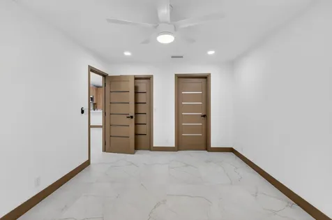 8901 Windtree Street Boca Raton FL 33496
