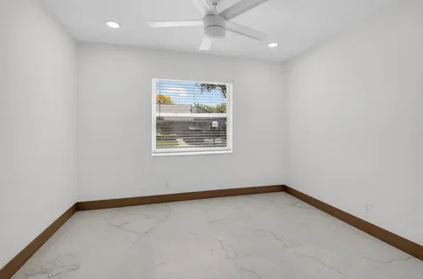8901 Windtree Street Boca Raton FL 33496