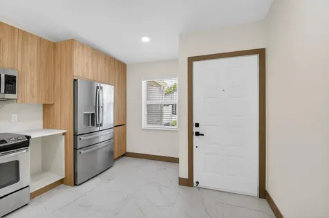8901 Windtree Street Boca Raton FL 33496