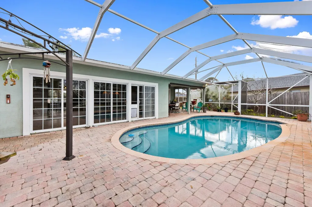 501 SW Todd Avenue Port St Lucie FL 34983