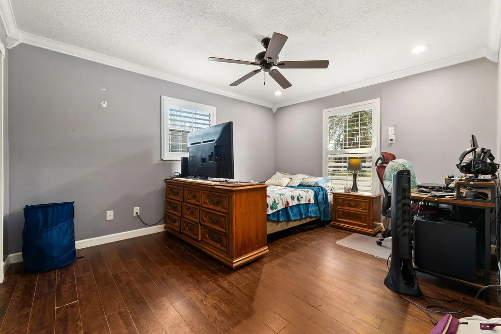 501 SW Todd Avenue Port St Lucie FL 34983