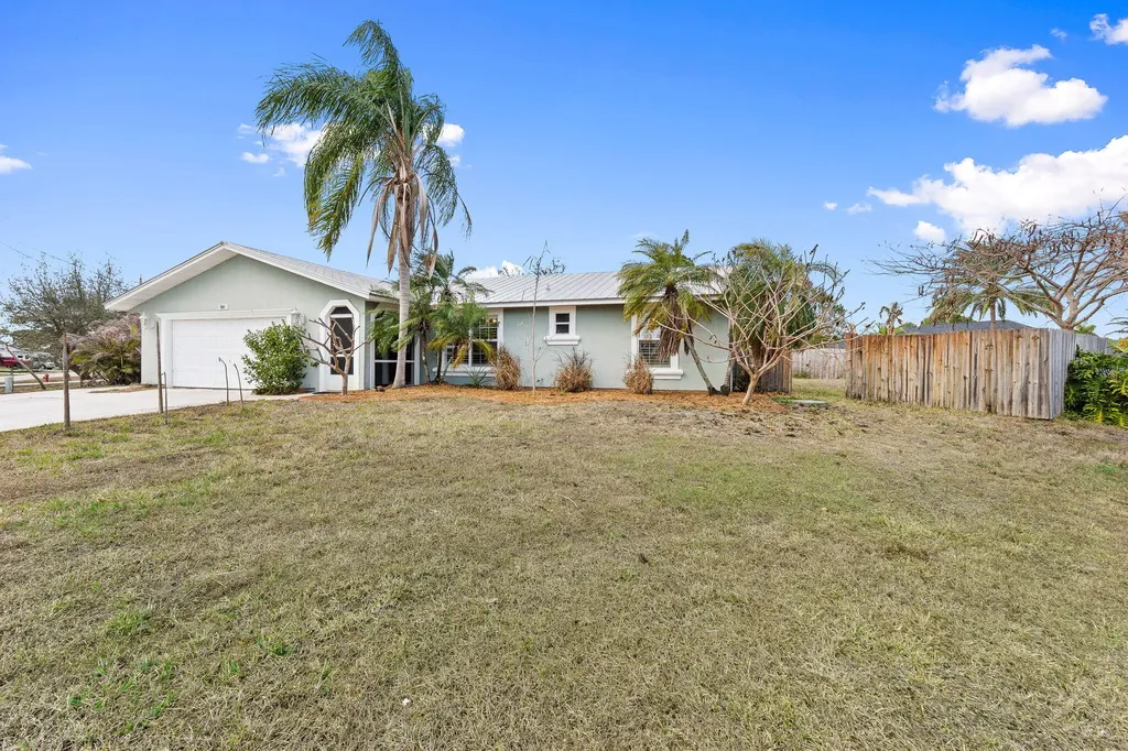 501 SW Todd Avenue Port St Lucie FL 34983