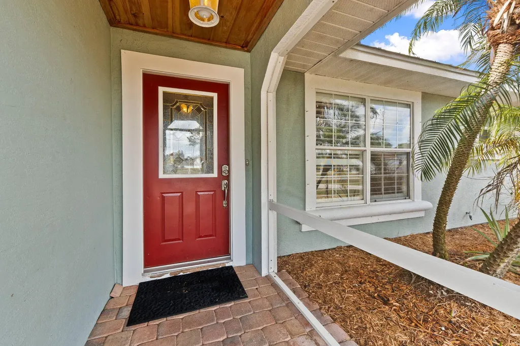501 SW Todd Avenue Port St Lucie FL 34983