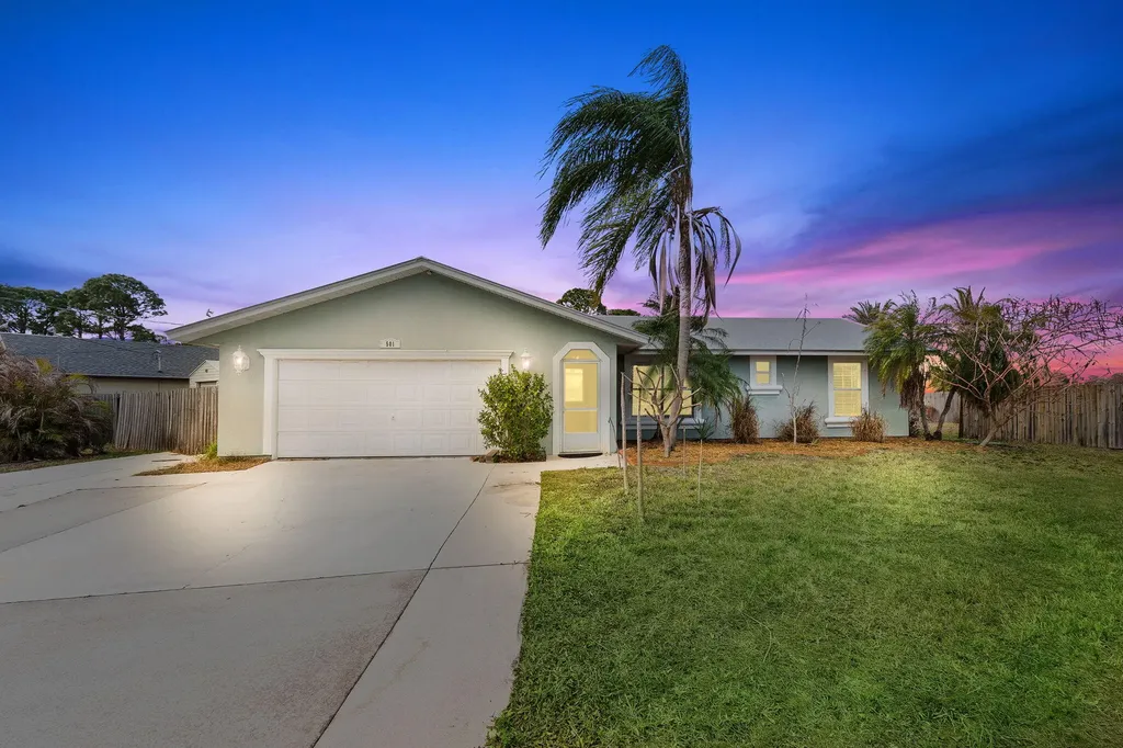 501 SW Todd Avenue Port St Lucie FL 34983