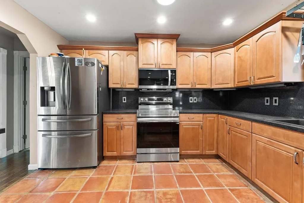 501 SW Todd Avenue Port St Lucie FL 34983