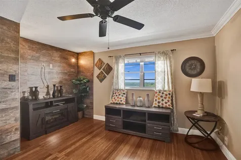 5860 NW 44th Street Lauderhill FL 33319