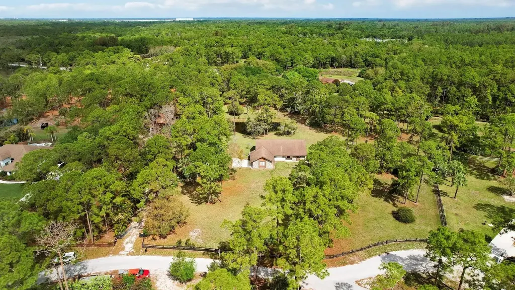 12771 Mallard Creek Drive Palm Beach Gardens FL 33418