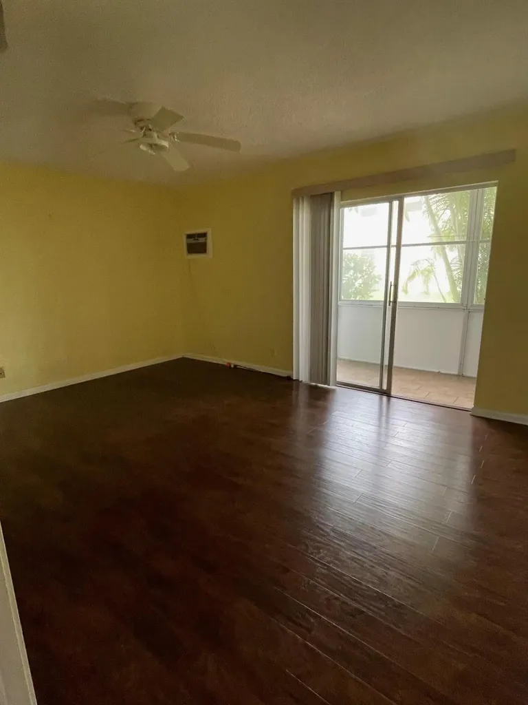 376 Windsor Q West Palm Beach FL 33417