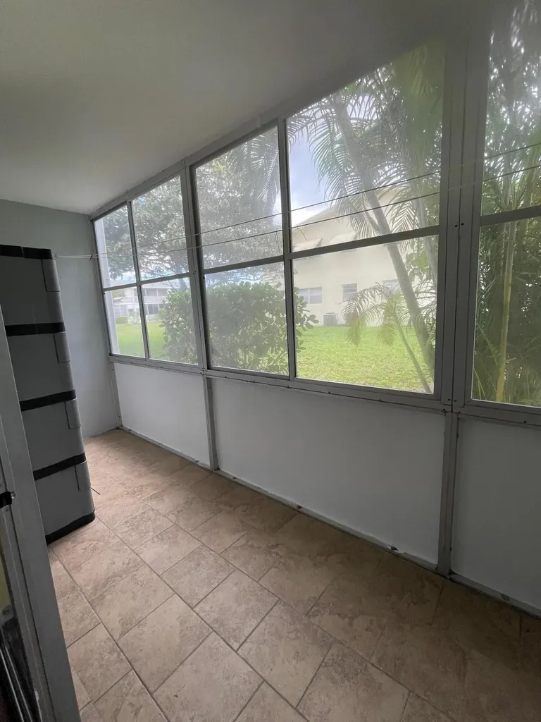 376 Windsor Q West Palm Beach FL 33417