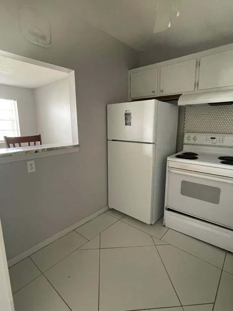376 Windsor Q West Palm Beach FL 33417