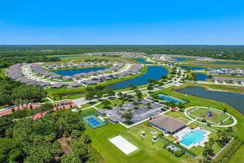 8802 Waterstone Boulevard Fort Pierce FL 34951