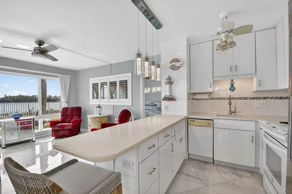 214 Inlet Way Palm Beach Shores FL 33404