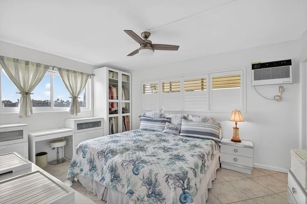 214 Inlet Way Palm Beach Shores FL 33404