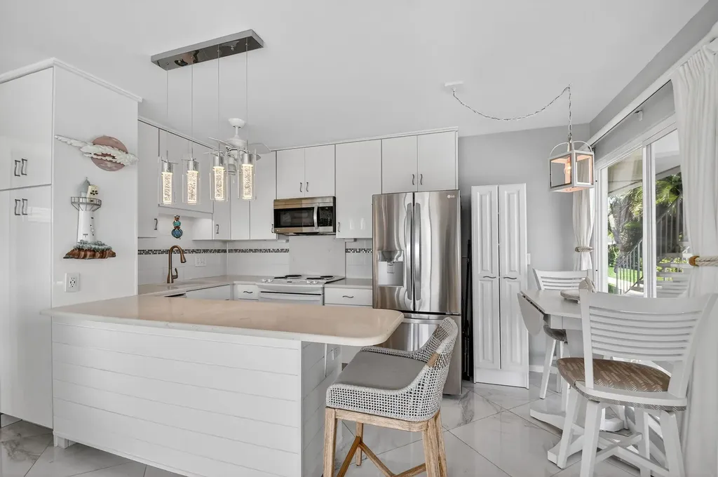 214 Inlet Way Palm Beach Shores FL 33404