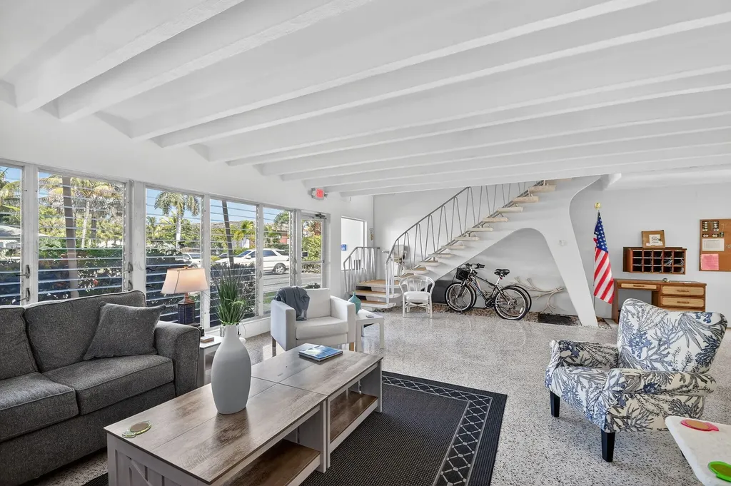 214 Inlet Way Palm Beach Shores FL 33404