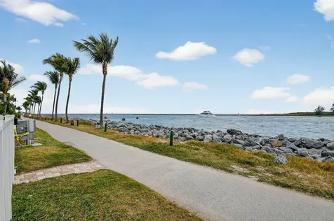 214 Inlet Way Palm Beach Shores FL 33404