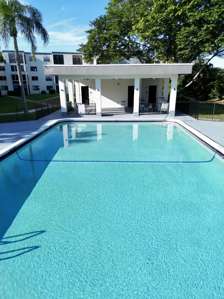 9235 SW 8th Street Boca Raton FL 33428