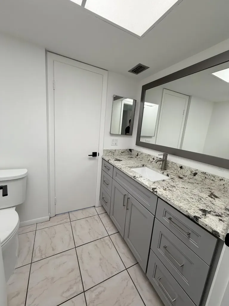9235 SW 8th Street Boca Raton FL 33428