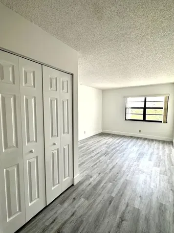 9235 SW 8th Street Boca Raton FL 33428