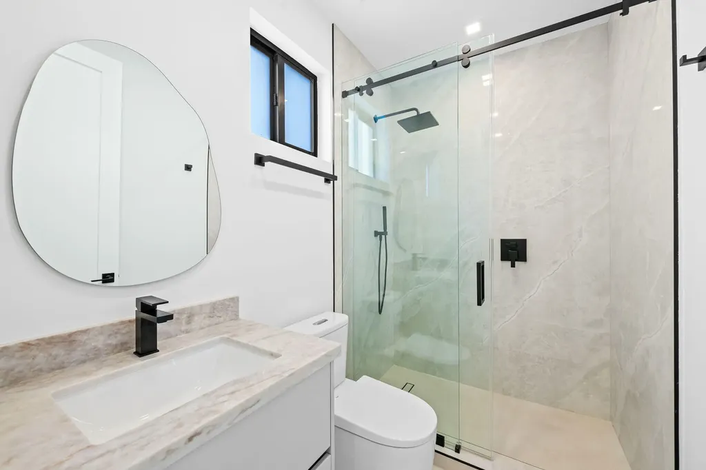 2324 SW 26th Street Miami FL 33133