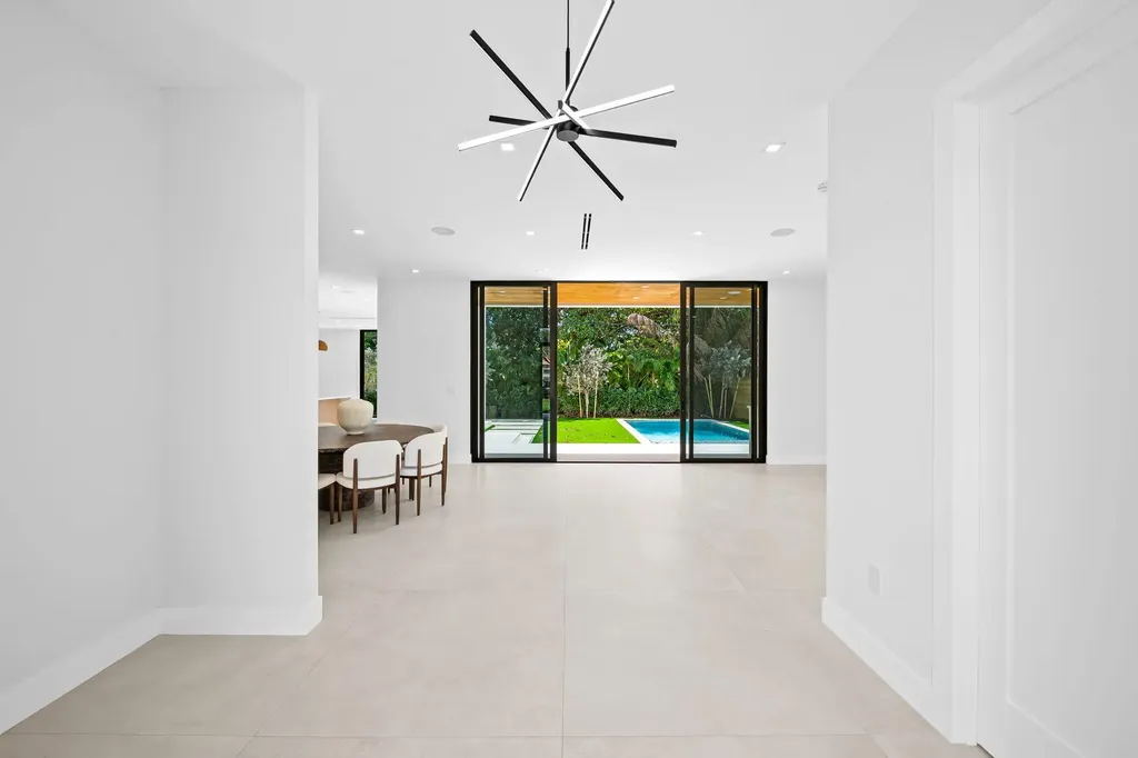 2324 SW 26th Street Miami FL 33133