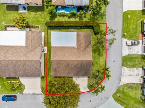 6266 Red Cedar Circle Greenacres FL 33463