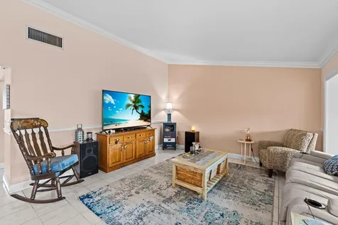 6266 Red Cedar Circle Greenacres FL 33463