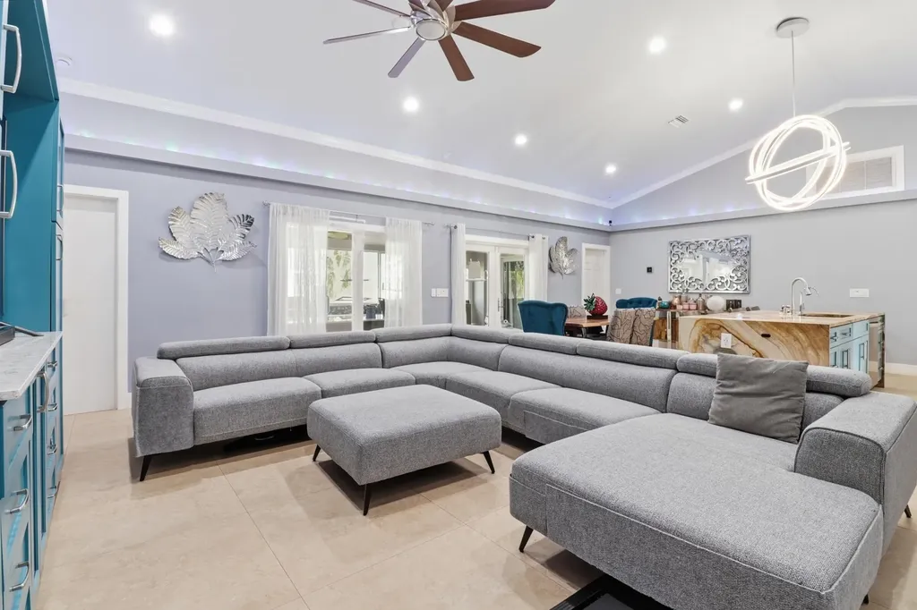 1424 Primrose Lane Wellington FL 33414