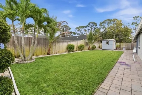 1424 Primrose Lane Wellington FL 33414