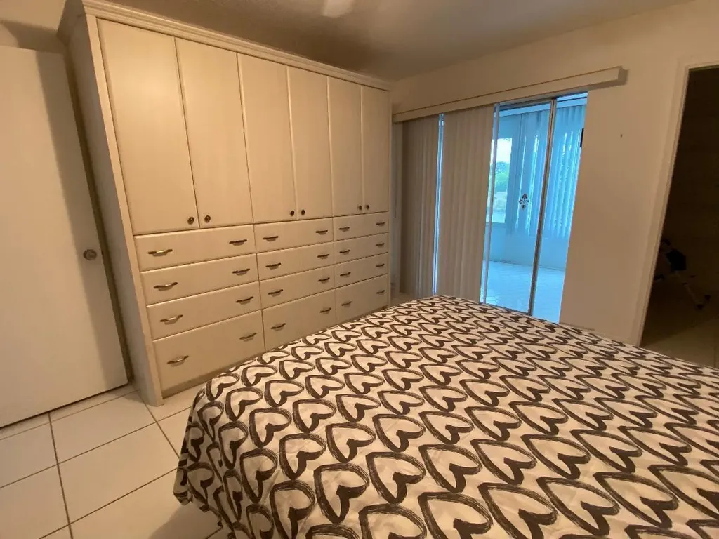 3043 Berkshire C Deerfield Beach FL 33442