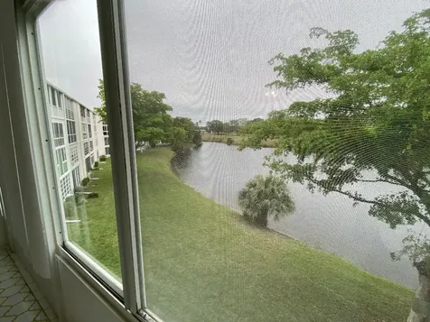 3043 Berkshire C Deerfield Beach FL 33442