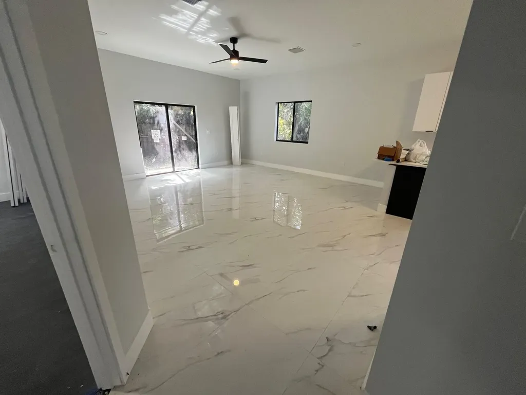 4117 NW 79th Avenue Coral Springs FL 33065