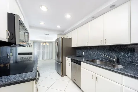 1194 Hillsboro Mile Hillsboro Beach FL 33062