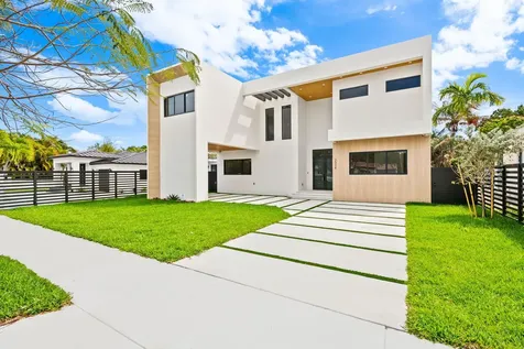 2324 SW 26th Street Miami FL 33133