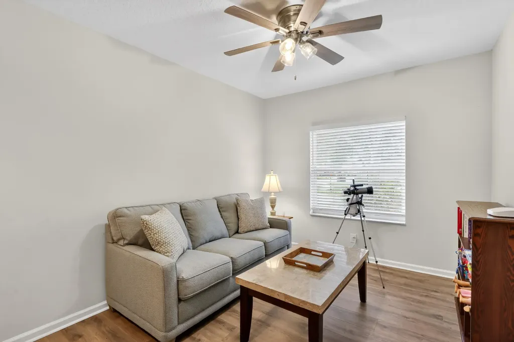 8446 Via Serena Boca Raton FL 33433